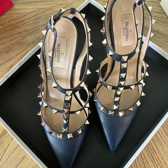 Valentino rock stud heels navy blue leather size 40 in original box. xtra studs - Picture 2 of 6